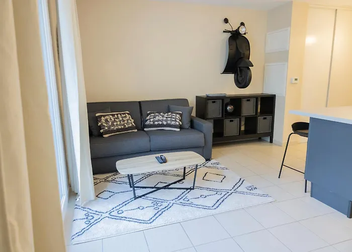 Charmant Studio En Residence Avec Parking